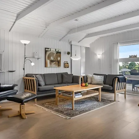 Joonatan - 900m From The Sea By Interhome Semesterbostad Hejls