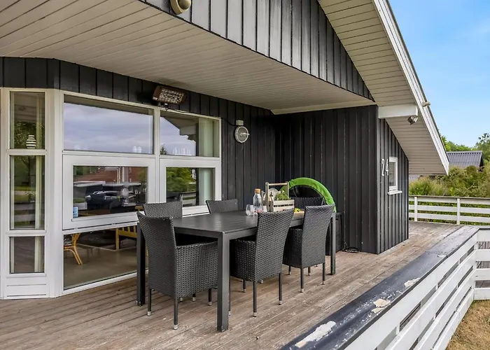 Joonatan - 900m From The Sea By Interhome *